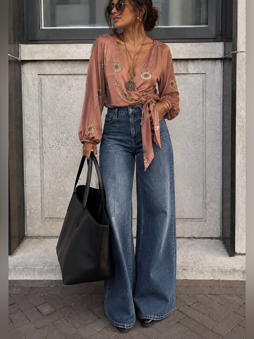 ASTR the Label Satin Floral Wrap Top XS